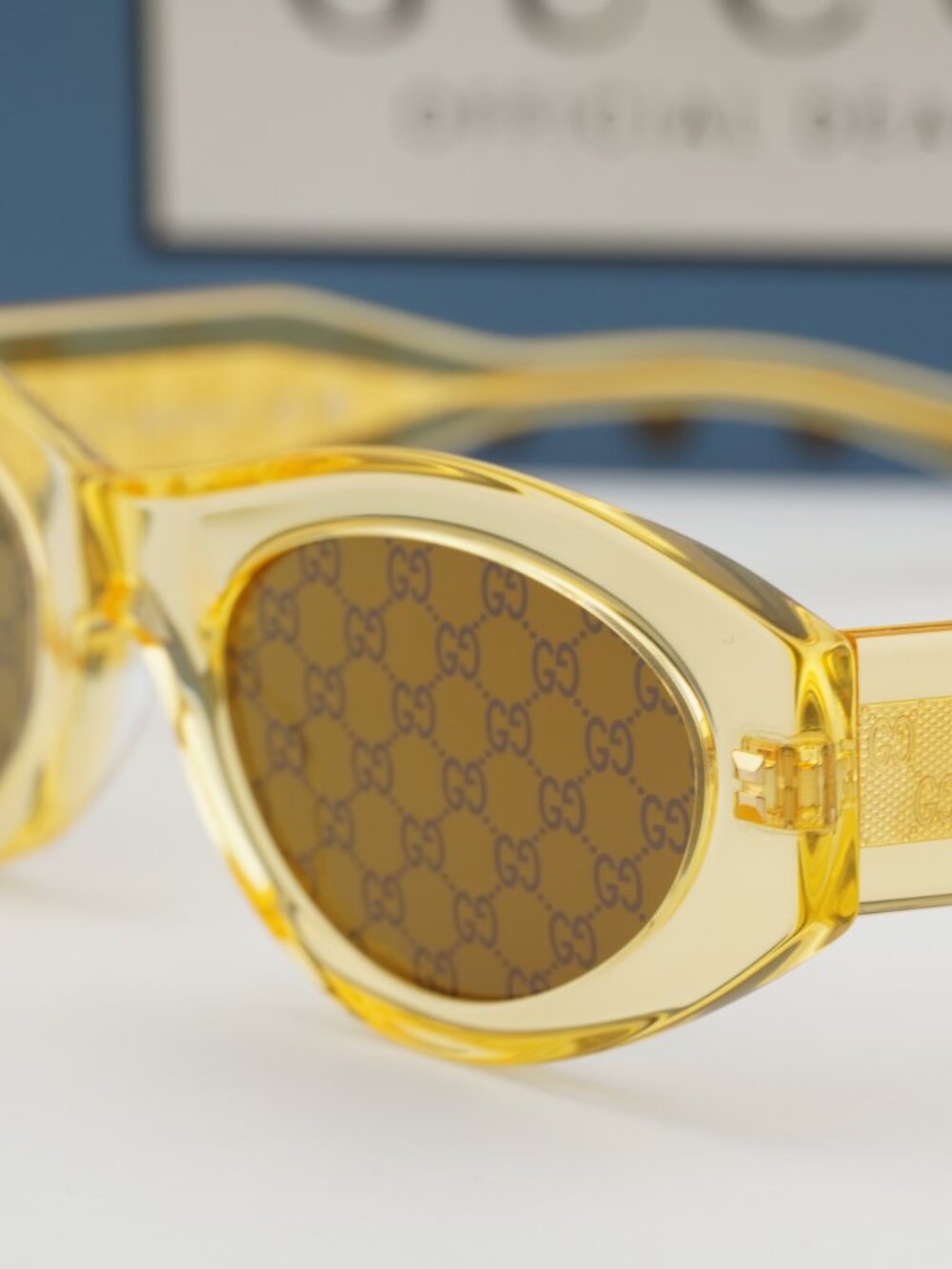 Gucci GG2065S 004 Cat Eye Sunglasses - Yellow / Brown with Logo - Picture 3 of 11